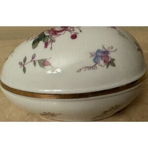Shackman Porcelain Oval Floral Trinket Box With Lid 5.5" x 3" Glossy